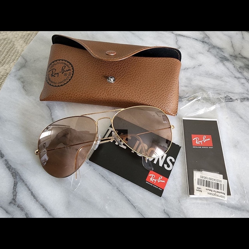 Ray-Ban Classic Aviator Sunglasses